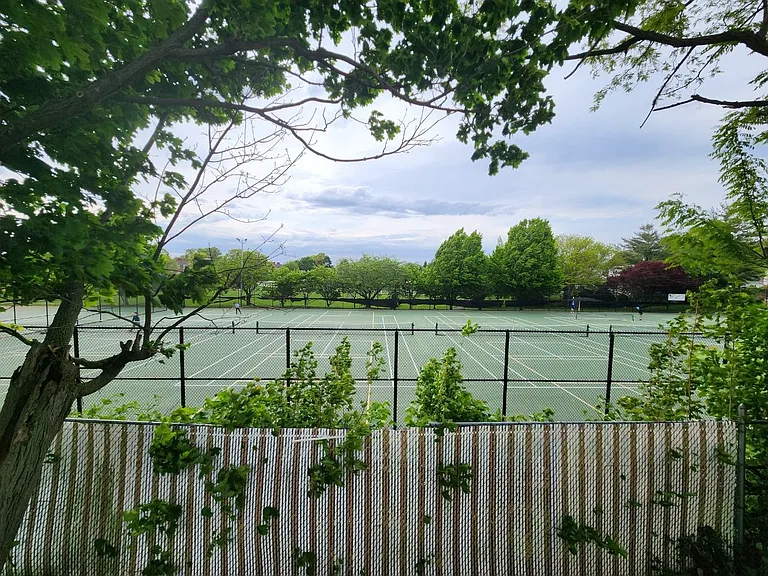 Mansfield Pl — Photo 3