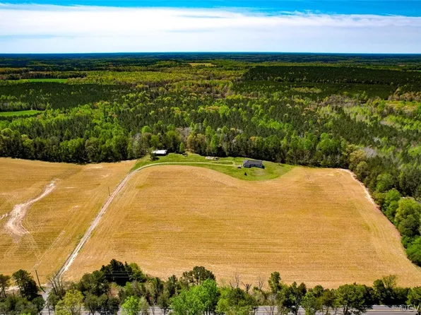 19576 Sparta Rd, Milford, VA 22514