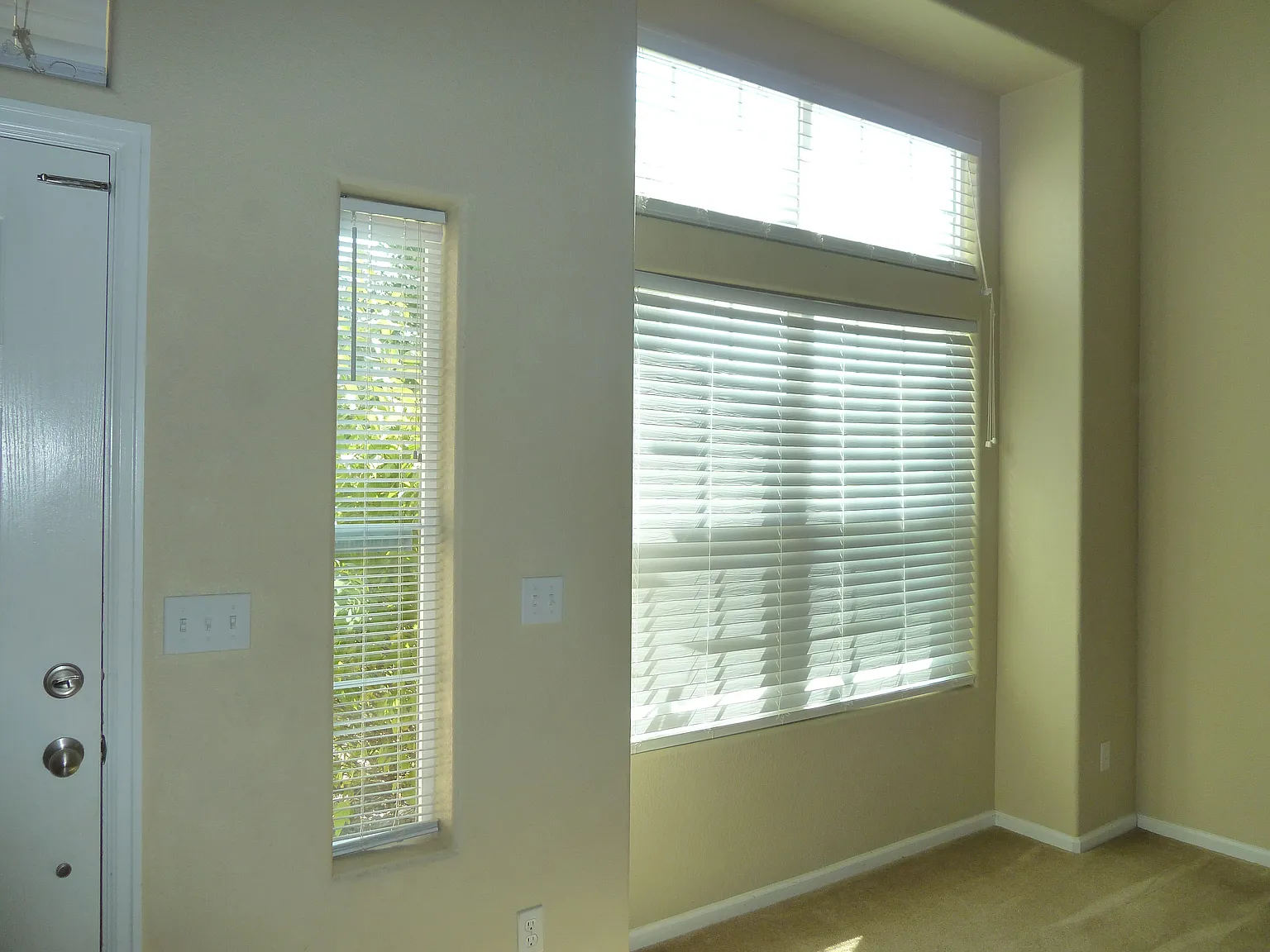 10772 Darneal Dr — Photo 3