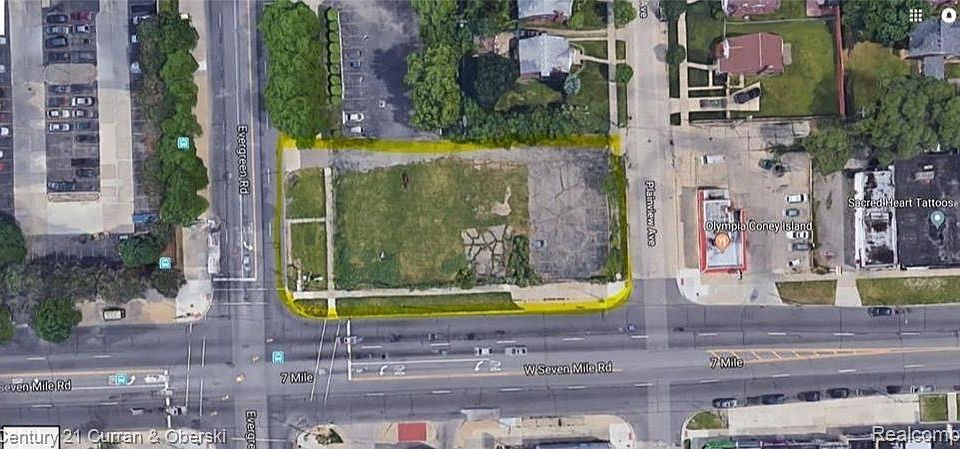 2nd image of 19830 W Seven Mile Rd