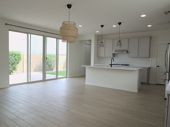 4th image of 25409 N 20th Ave