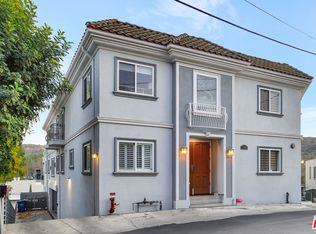 11989 Laurelwood Dr APT 4, Studio City, CA 91604
