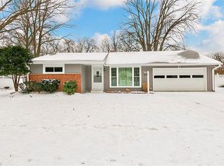 5920 Birchwood Dr, Mentor, OH 44060