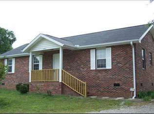 1203 McKelvey Rd, Fountain Inn, SC 29644