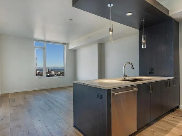 1321 Seneca St #2202 — Photo 20