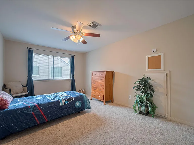12231 Carriage Hill Dr — Photo 29