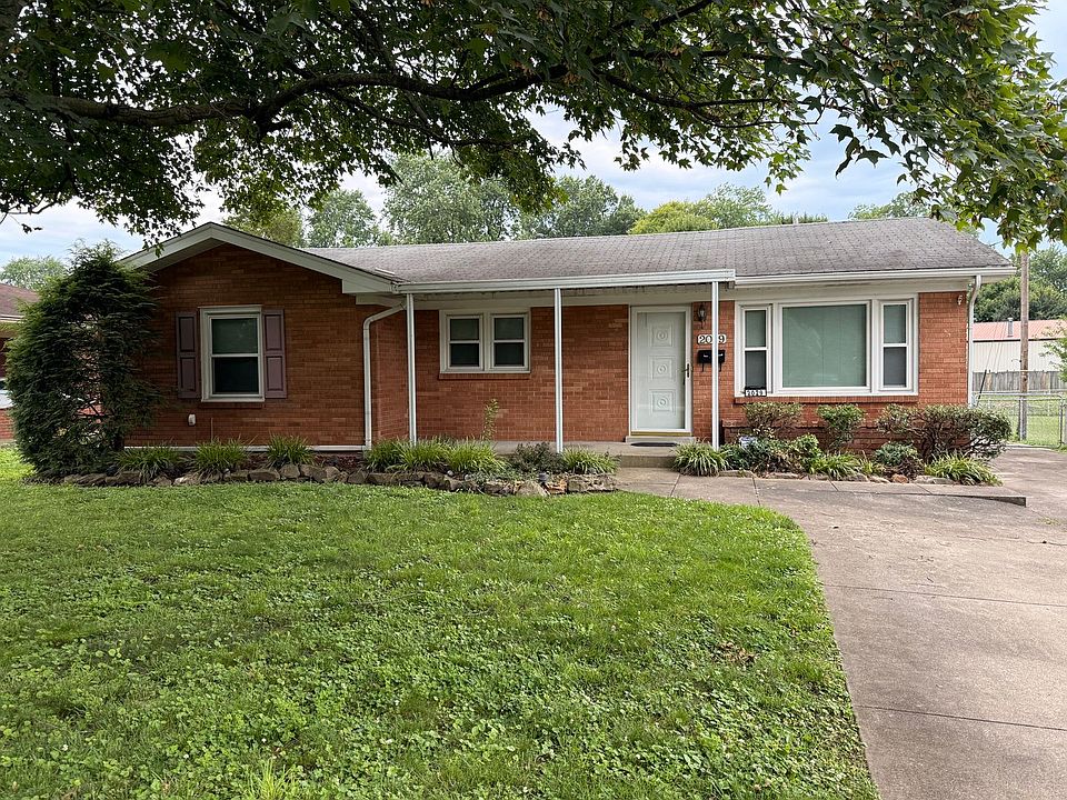 1st image of 2029 Lynn Lea Rd