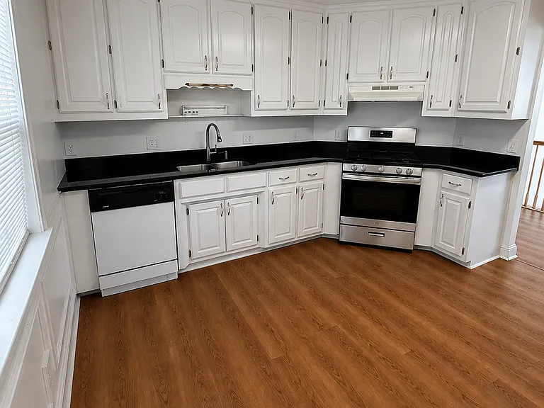 120 Oak Vista Ct — Photo 11