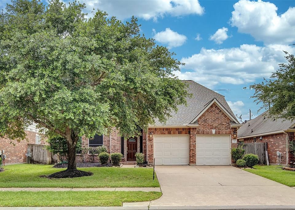 1st image of 11531 Columbia Pines Ln