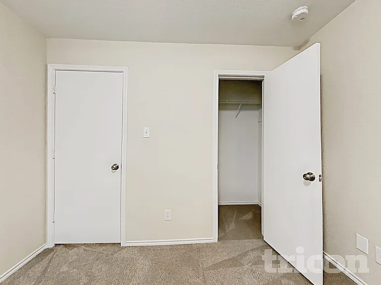 635 Cherokee Blvd — Photo 13