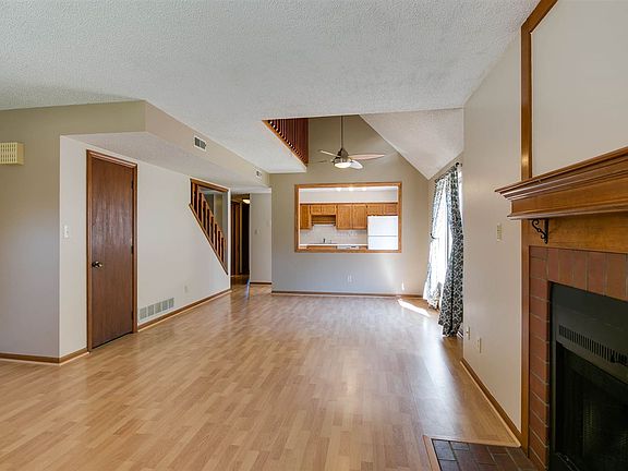 5th image of 3700 Plymouth Cir