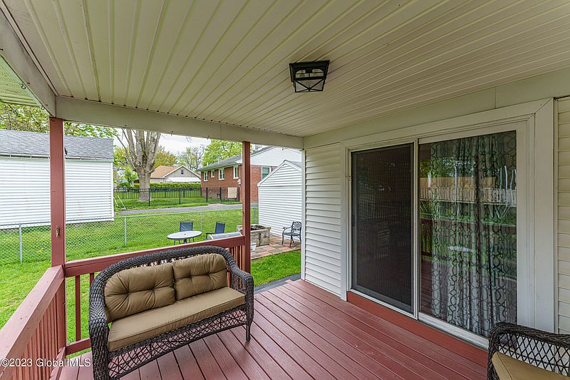 3rd image of 9 Virginia Avenue
