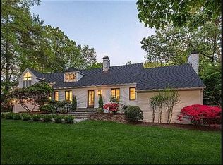 1 Indian Trl, Darien, CT 06820