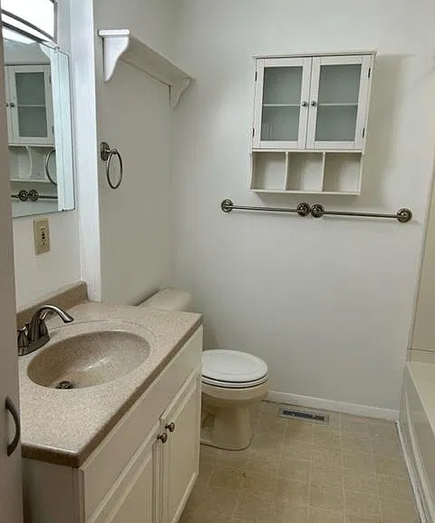 8 Crestview Dr — Photo 15