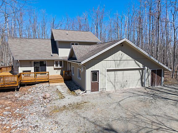3rd image of 6583 Nightingale Dr