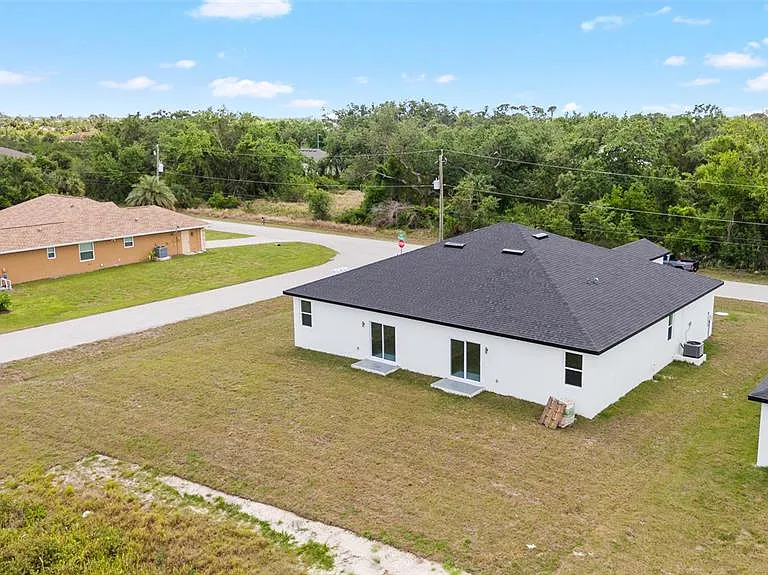 10026 Cocoa Beach St — Photo 24
