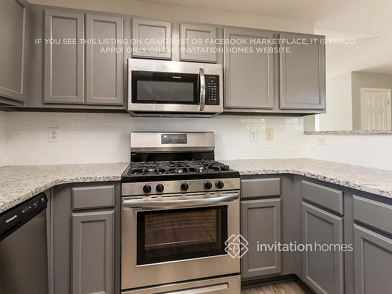 4611 Orange Dr NW — Photo 7