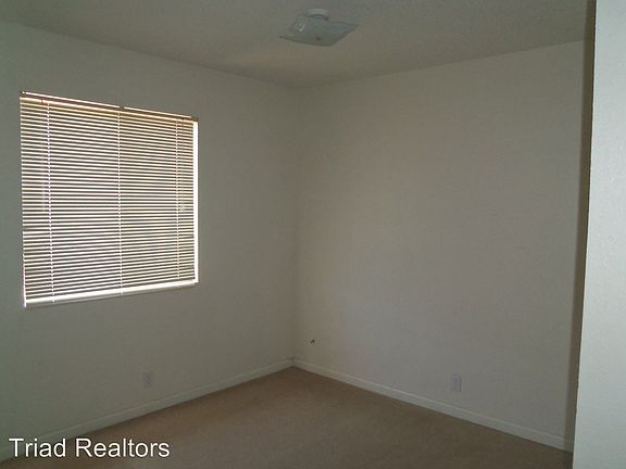 3rd image of 6650 Maricopa Dr APT D
