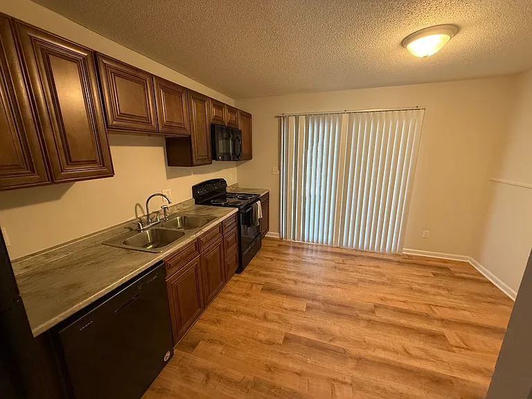 801 N Ann St #2 — Photo 6