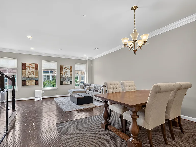 809 Fair Winds Way — Photo 4