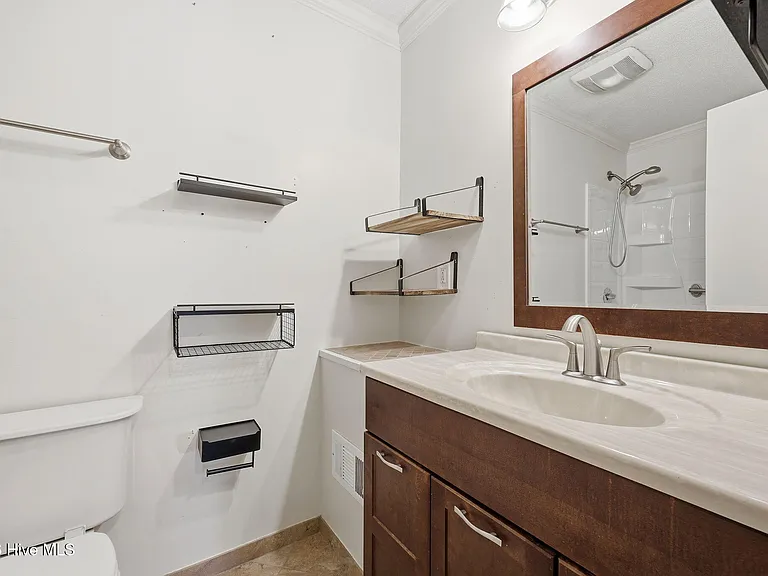 5914 Ormskirk Dr — Photo 24