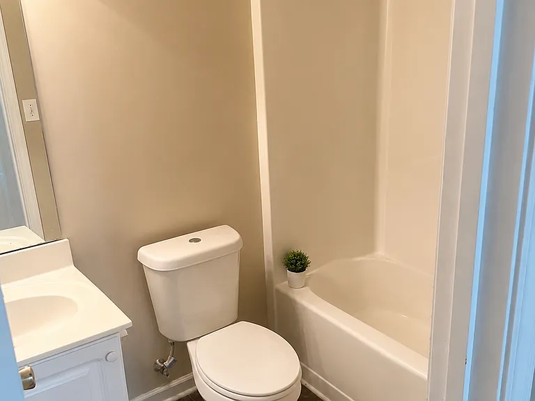 6176 Valley Green Rd — Photo 17