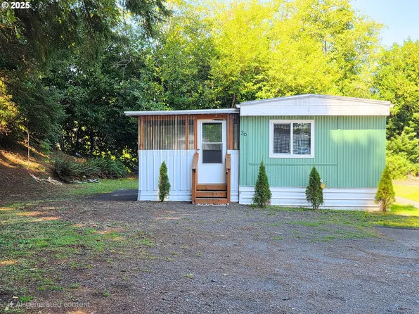 93643 McKenna Ln Space 36, Coos Bay, OR 97420