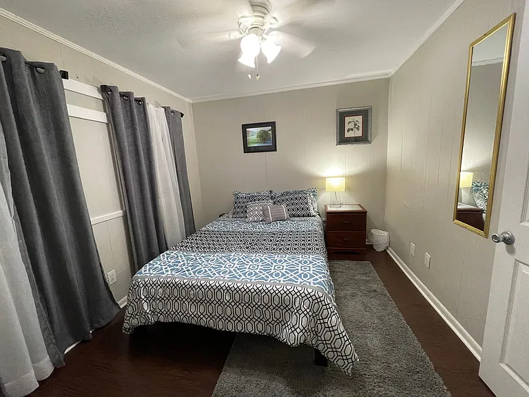 Apartment is unfurnished