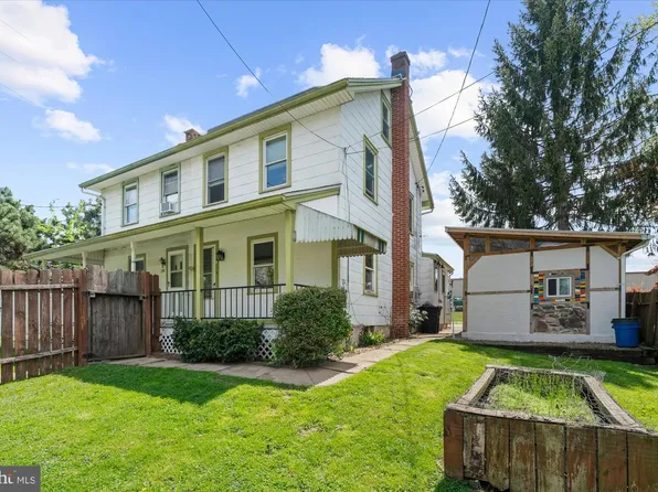 126 W Main St, Birdsboro, PA 19508