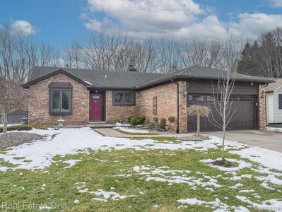 12704 Beresford Dr, Sterling Heights, MI, 48313