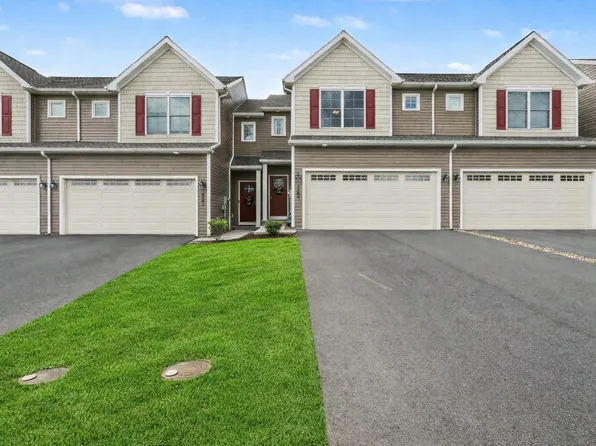 104 Magnolia Dr, Middletown, PA 17057