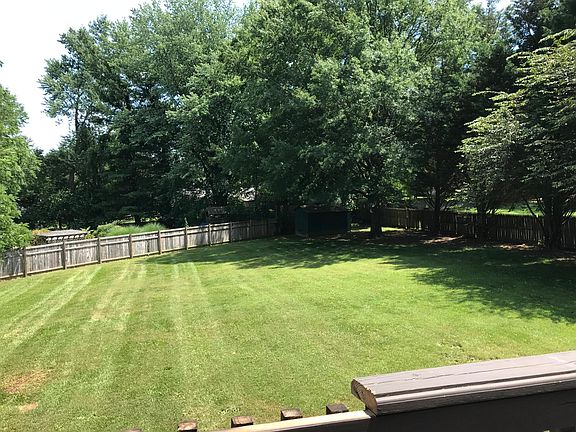 3rd image of 17809 Teri Dr