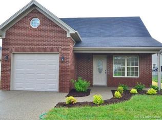 7504 Westmont Dr, Sellersburg, IN 47172