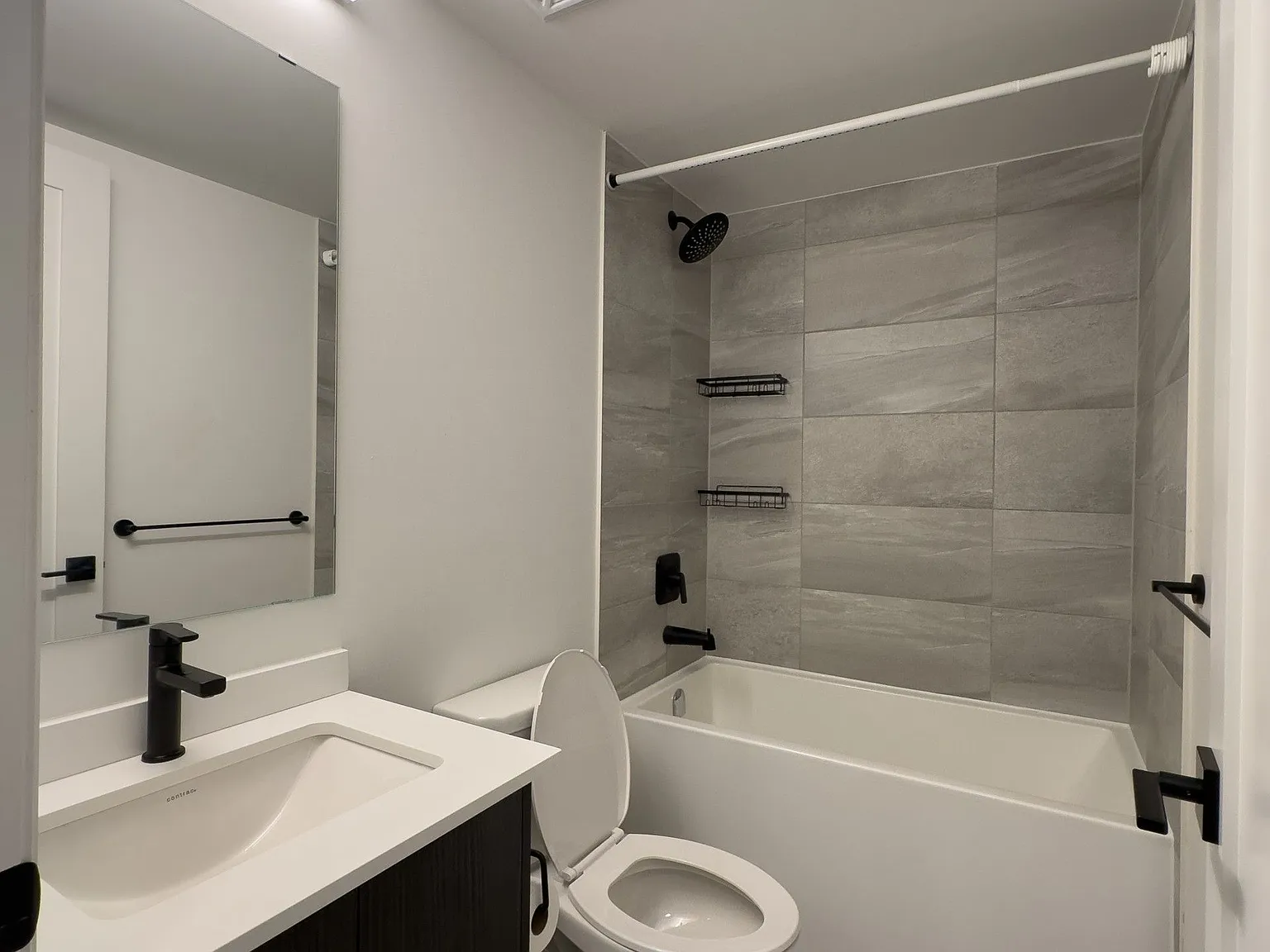 1 bed, $1,800 — Photo 4