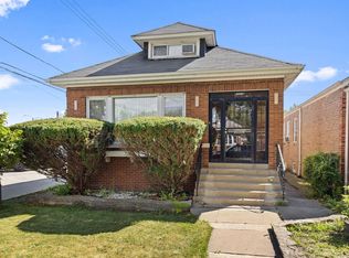 8715 S Euclid Ave, Chicago, IL 60617