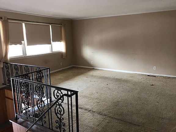 2nd image of 109 Ronameki Dr