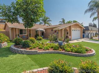 10115 Carreta Dr, Santee, CA 92071
