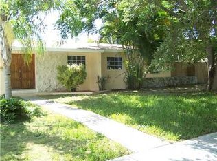 15835 SW 99th Ct, Miami, FL 33157