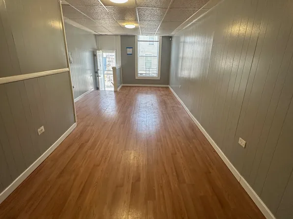 518 N Glover St, Baltimore, MD 21205