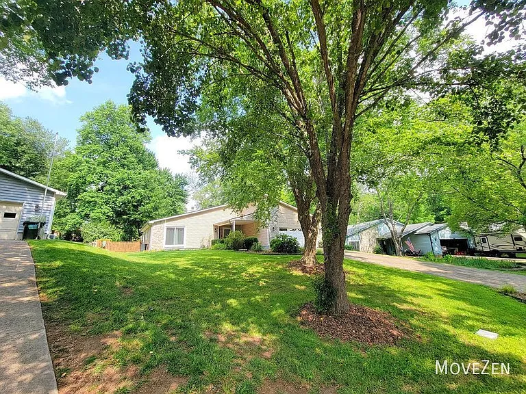 9338 Aylesbury Ln — Photo 28