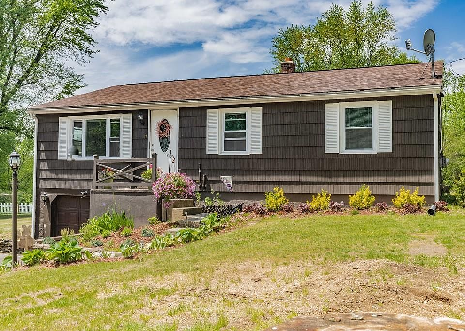 17 Amherst St, Granby, MA 01033 Zillow