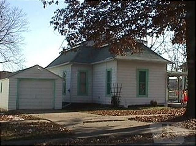 1st image of 420 N 4th St