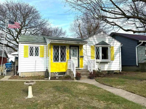 1806 Wright St, Logansport, IN 46947