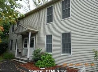 20 Oakland Ave APT 2C, Danbury, CT 06810