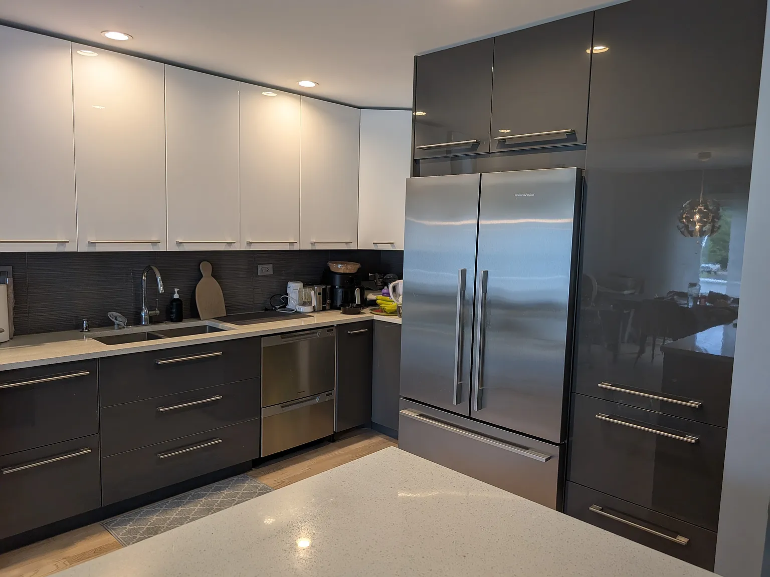 2 bed, 1.5 bath, 1158 sqft, $2,200 — Photo 3