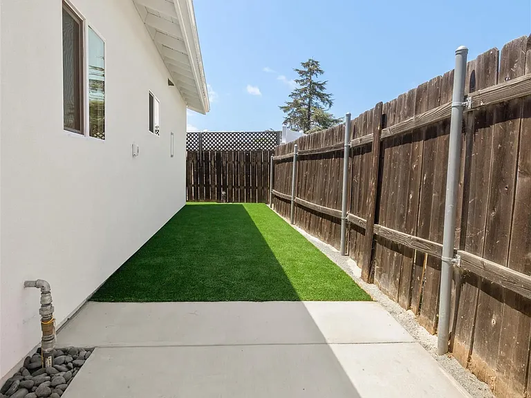 9412 Pike Rd — Photo 28