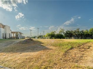 1613 Sandstone Dr, Mission, TX 78574