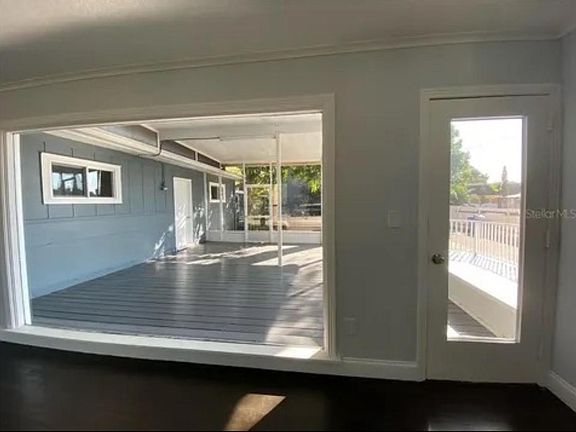 3rd image of 16 Jeff Rd