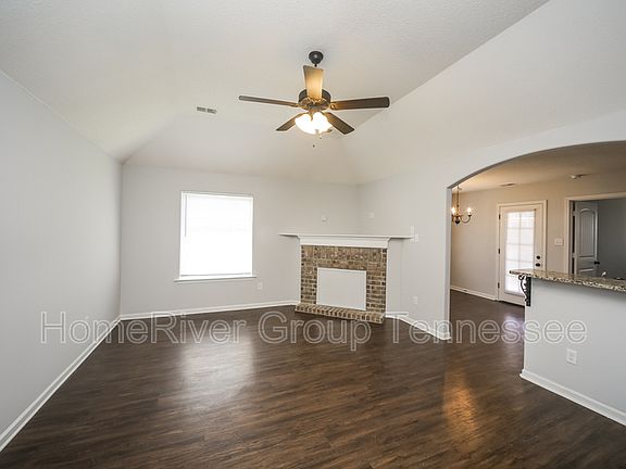 4th image of 9292 Chastain Pl