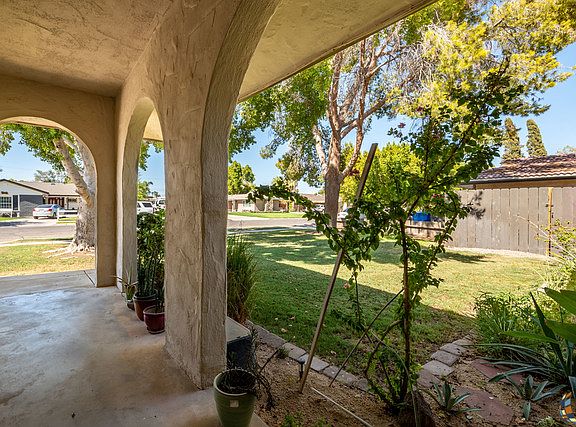 4th image of 1271 Westwind Dr